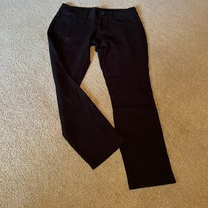 NWOT black Seven 7 stretchy and skinny pants